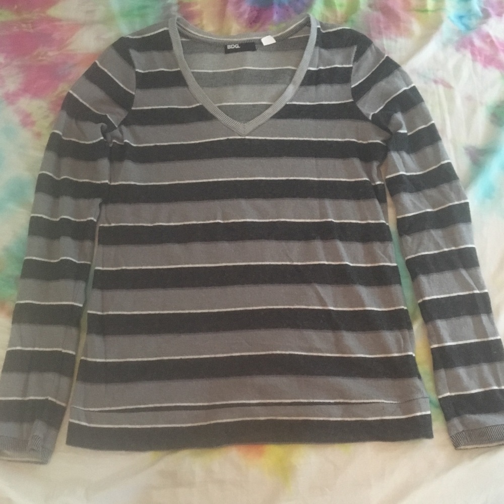 Women’s BDG striped sweater size medium